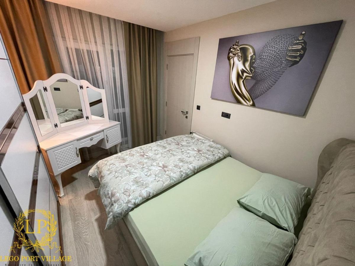 Close Airport,Mall Of Antalya Shopping Center,Tram Station מראה חיצוני תמונה