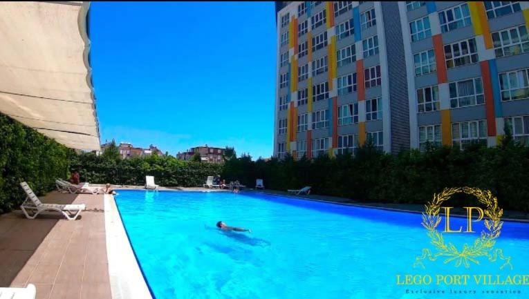 Close Airport,Mall Of Antalya Shopping Center,Tram Station מראה חיצוני תמונה